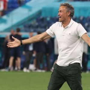 开云体育下载-梁宏业：恩里克正在走向西班牙足球众神殿